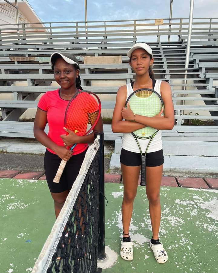 No. 1 seed Paula Kalekyezi (right) and Erin Tucker on Sunday at NRC.