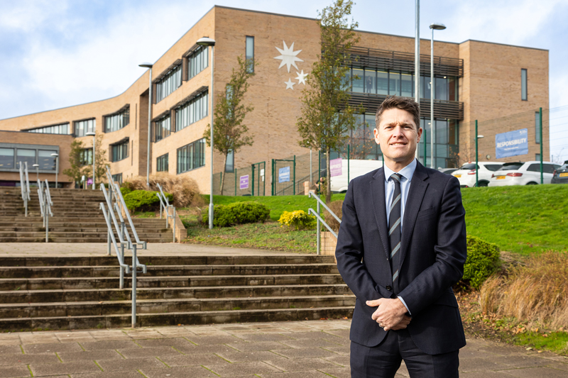 LukeSparkesDixonsacademyinset800px | Schools Week Luke Sparkes