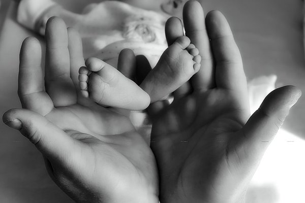 Young mother loses twins after premature birth at GPHC…blames ‘misleading ultrasound’