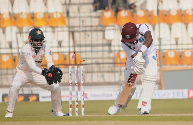The shortest Test match to produce a result in Pakistan