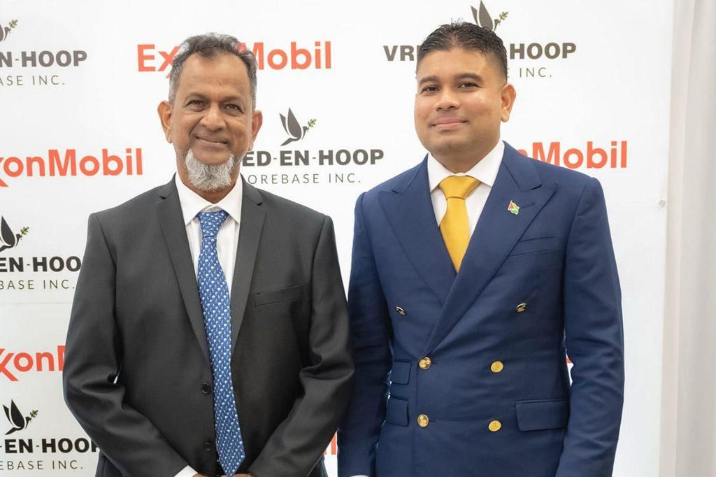 Nazar “Shell” Mohamed and his son Azruddin Mohamed