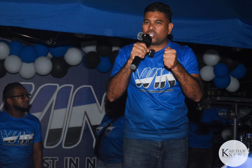 Mohamed promises to rebuild the Palms, upgrade markets at Sophia rally